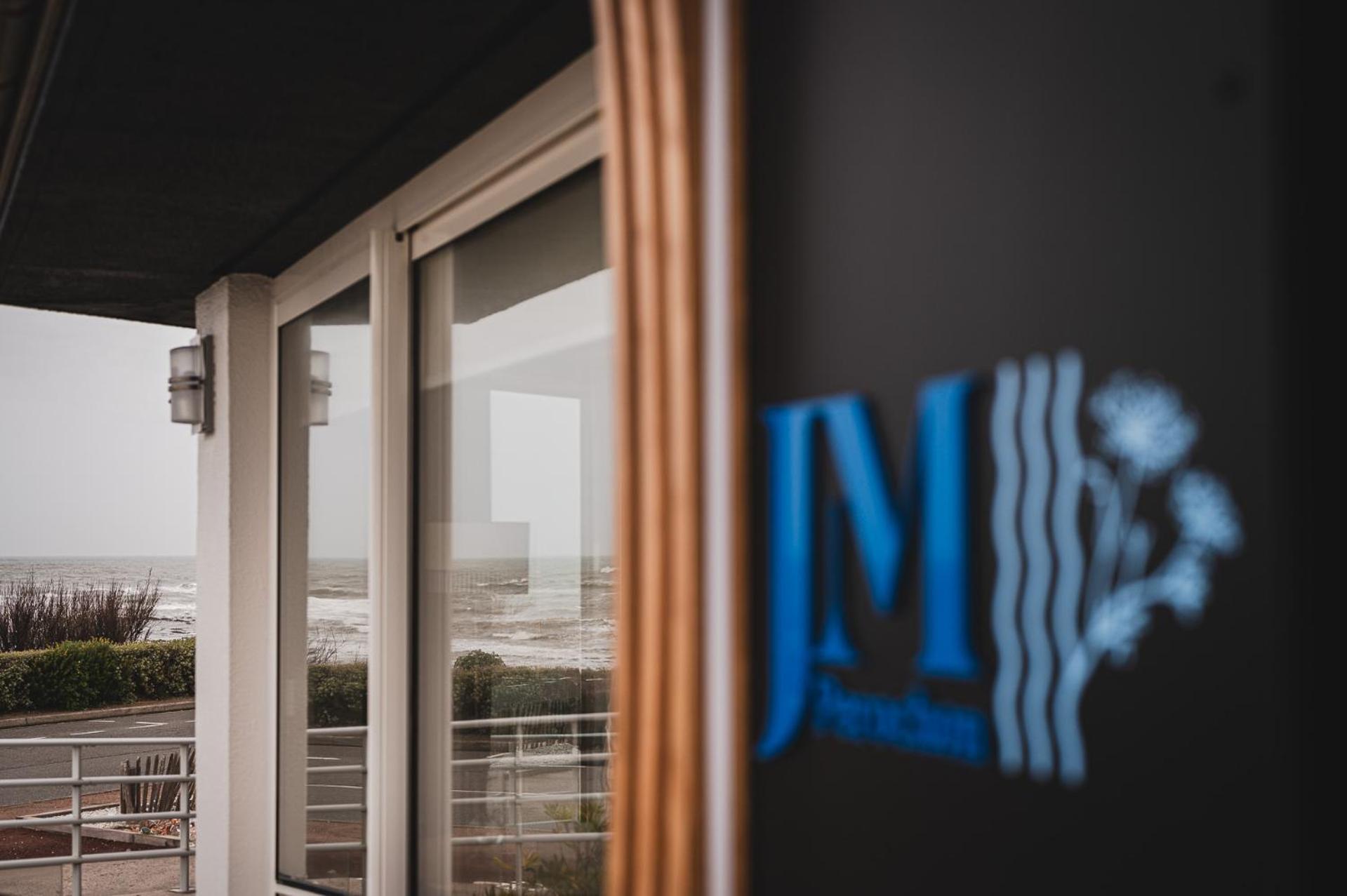 Logis Hotellerie Les Brisants , Restaurant J M Perochon Brétignolles-sur-Mer Exterior foto